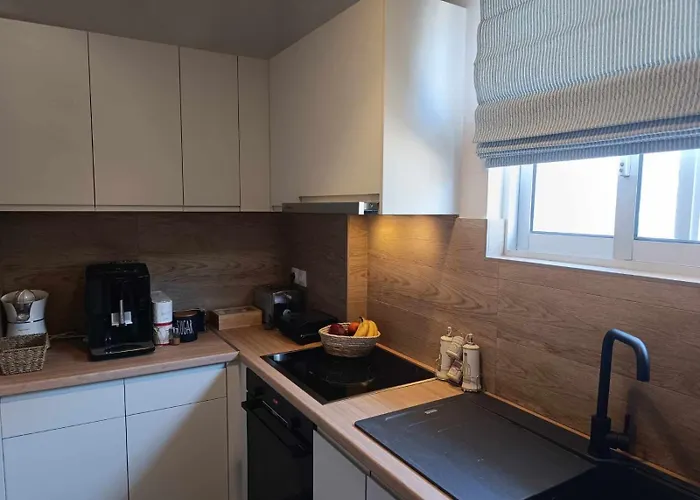 Thouria Agora Suites 1